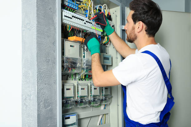 Best Electrical Troubleshooting Services  in Silverton, OH